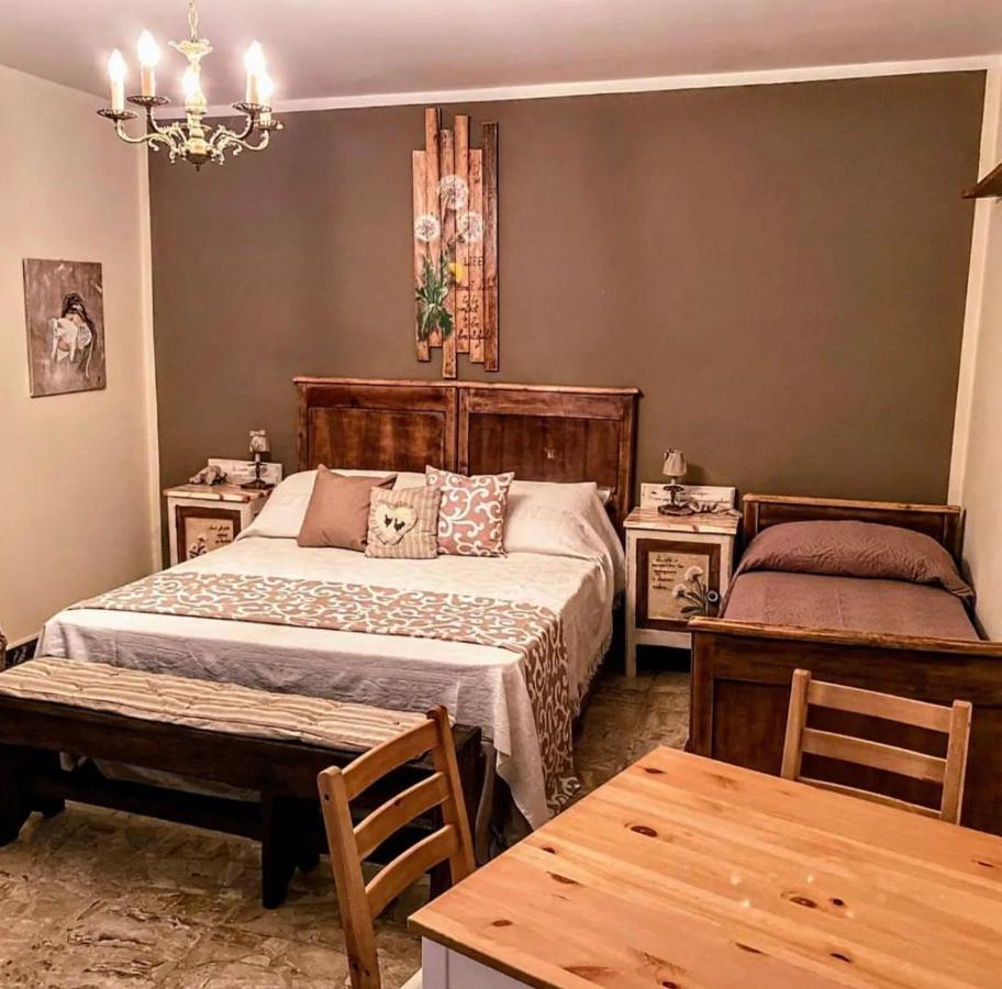 Anticacascina Bed & Breakfast Quarto  Exterior photo